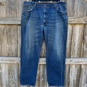 Levi's Jeans Men’s 550 Classic Medium Wash Indigo 44 x 34 (actual 43 x 32.5)